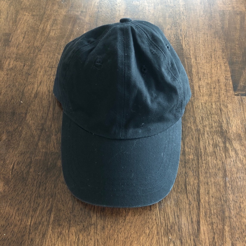 Black Baseball Cap